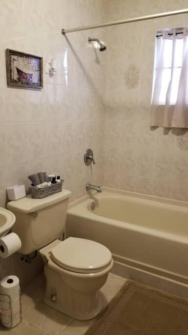 Апартаменты Coamo Beautiful House, Ac, 10Min Coamo Hot Springs Экстерьер фото